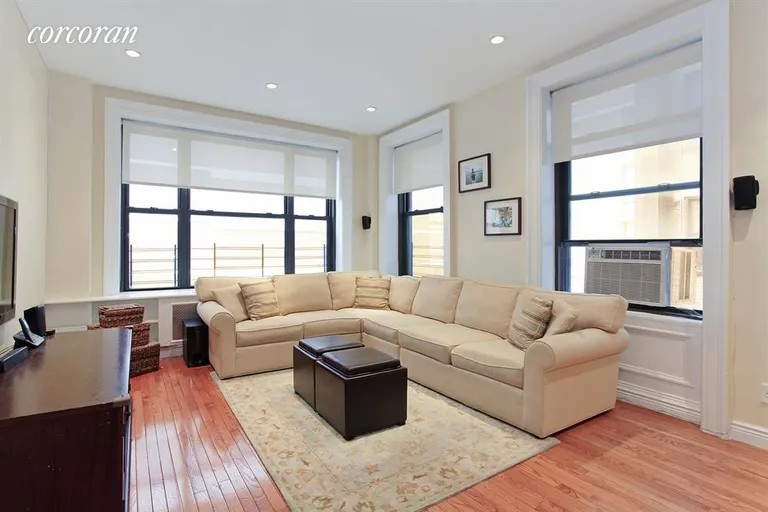 New York City Real Estate | View 251 West 89th Street, 6C | 2 Beds, 2 Baths | View 1