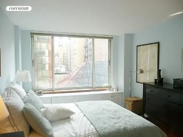New York City Real Estate | View 2373 Broadway, 732 | room 2 | View 3