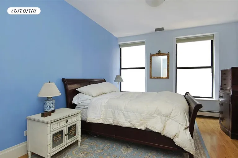 New York City Real Estate | View 542 Laguardia Place, 3A | room 5 | View 6
