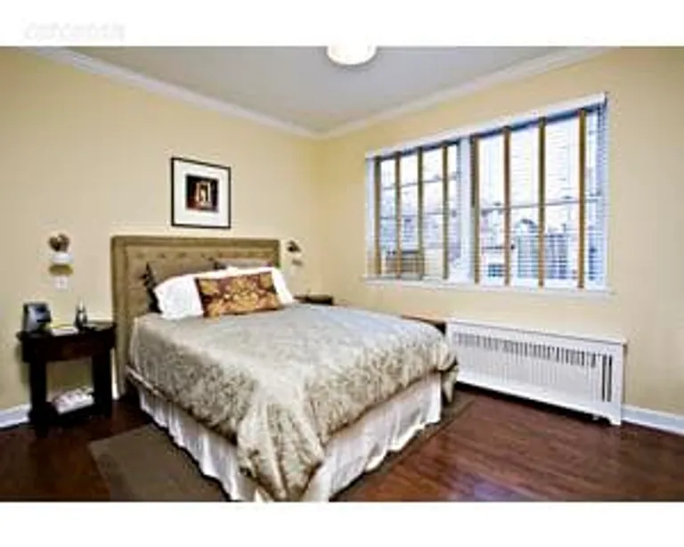 New York City Real Estate | View 326 West 83rd Street, 5B | room 2 | View 3