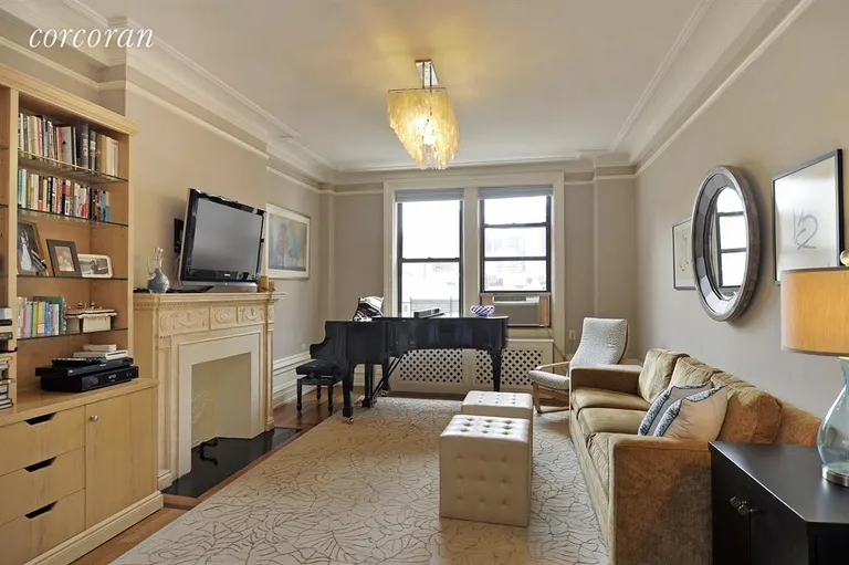 New York City Real Estate | View 255 West 84th Street, 4C | 2 Beds, 2 Baths | View 1