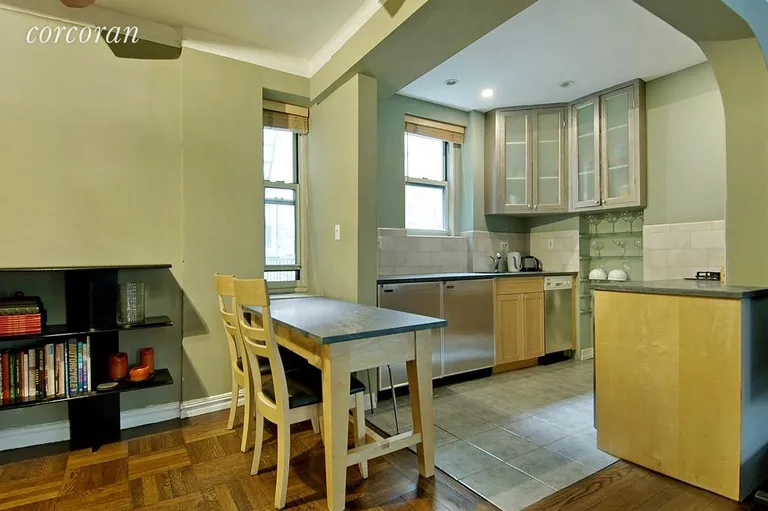 New York City Real Estate | View 210 West 19th Street, 5A | Kitchen | View 2