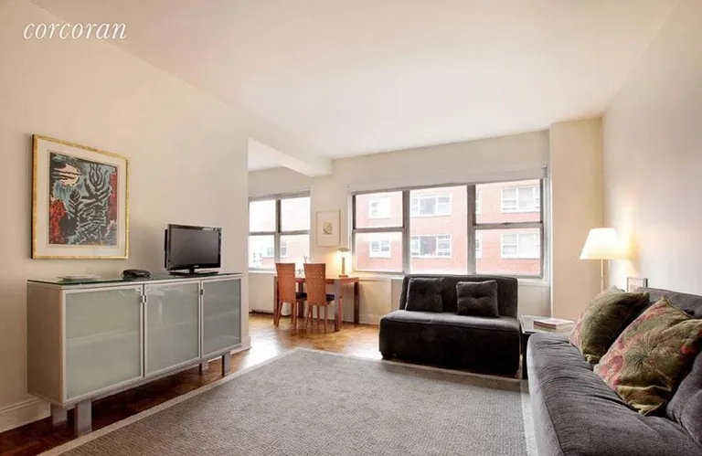 New York City Real Estate | View 35 East 85th Street, 11CN | room 2 | View 3