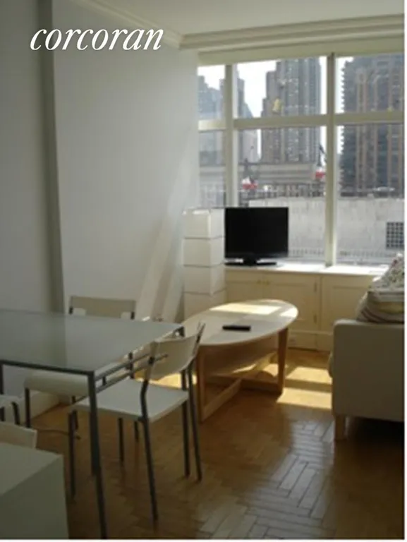 New York City Real Estate | View 160 West 66th Street, 17H | room 2 | View 3