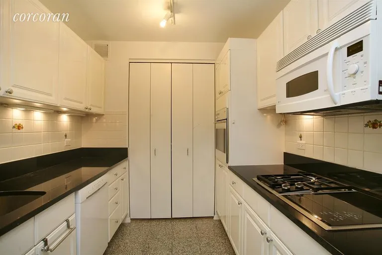 New York City Real Estate | View 170 East 87th Street, W12A | Kitchen | View 2