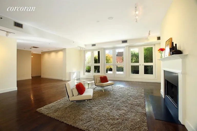 New York City Real Estate | View 35 North Moore Street, PHE | Living Area | View 5