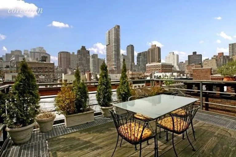 New York City Real Estate | View 35 West 71st Street, 2 | 5 Beds, 4 Baths | View 1