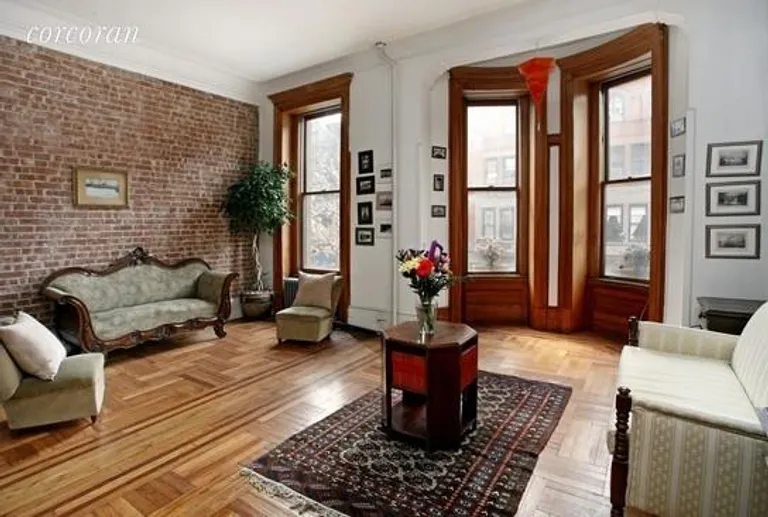 New York City Real Estate | View 35 West 71st Street, 2 | room 2 | View 3