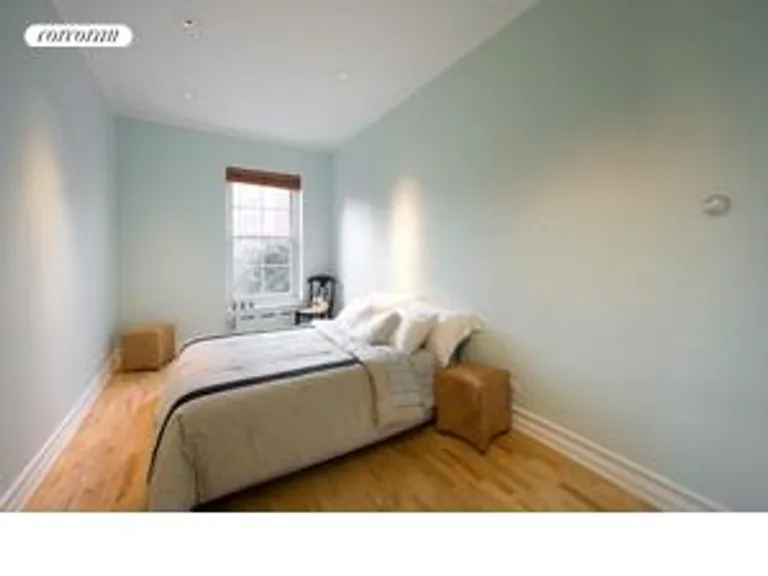 New York City Real Estate | View 527 Hudson Street, 3 | room 5 | View 6