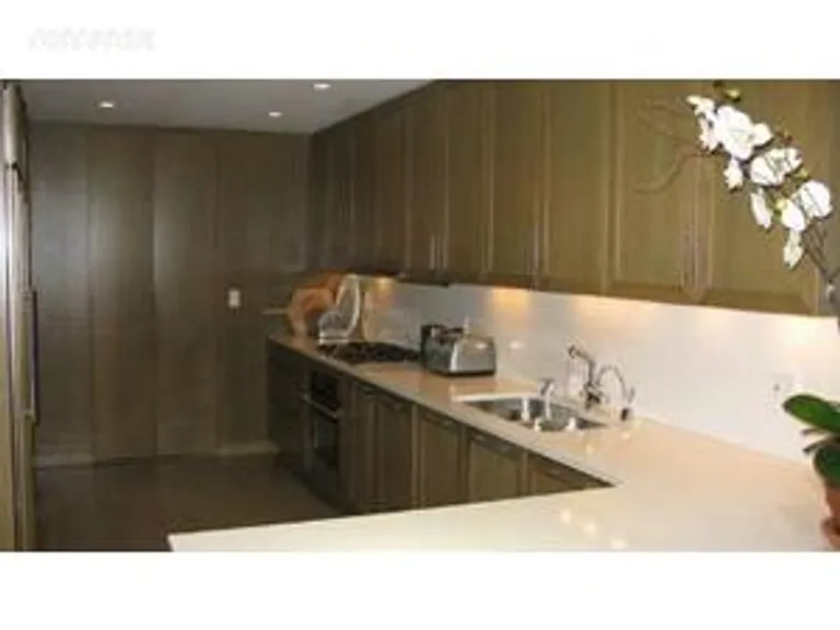 New York City Real Estate | View 429 Greenwich Street, 5A | room 3 | View 4