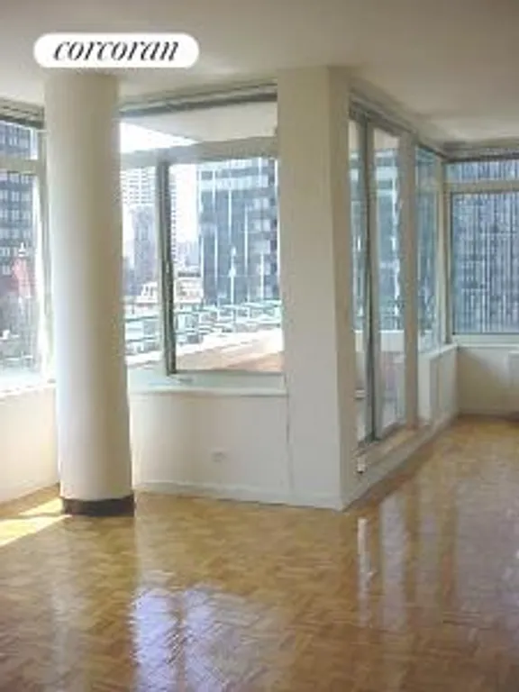 New York City Real Estate | View 145 East 48th Street, 33B | room 15 | View 16