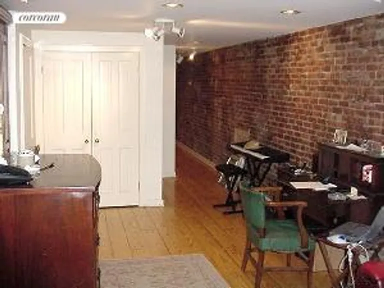 New York City Real Estate | View 208 East 78th Street, GRDN FL | room 6 | View 7