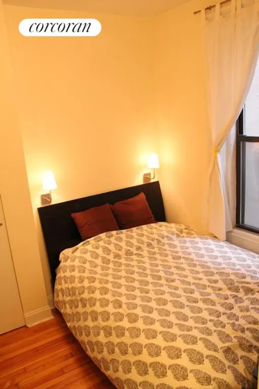 New York City Real Estate | View 242 West 104th Street, 5WF | room 3 | View 4