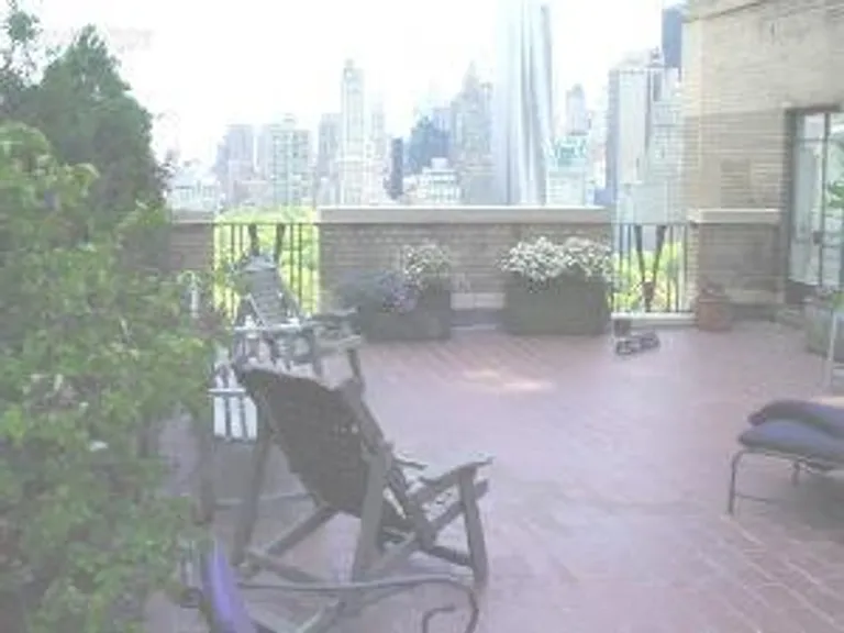 New York City Real Estate | View 25 Central Park West, 21K | 2 Beds, 2 Baths | View 1