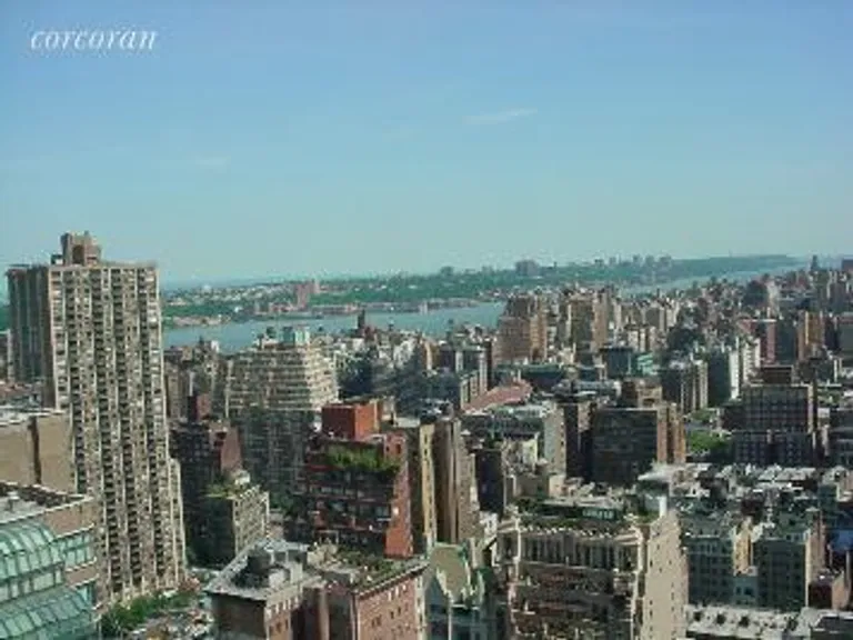 New York City Real Estate | View 111 West 67th Street, 38E | room 1 | View 2