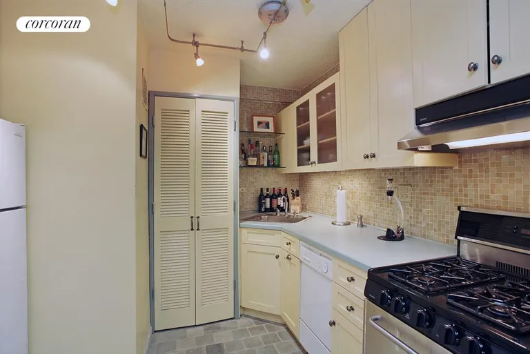 New York City Real Estate | View 77 East 12th Street, 19A | Kitchen | View 11