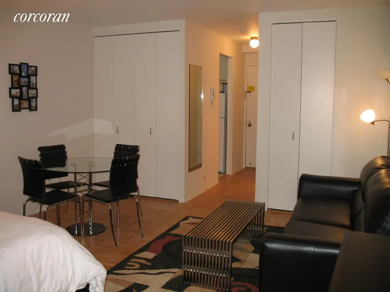 New York City Real Estate | View 350 West 50th Street, 4OO | room 1 | View 2