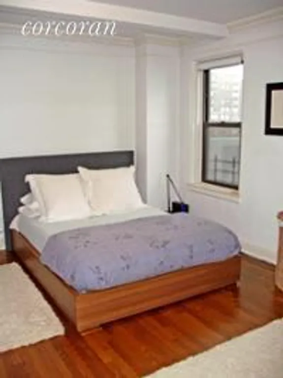 New York City Real Estate | View 425 East 86th Street, 9F | room 2 | View 3