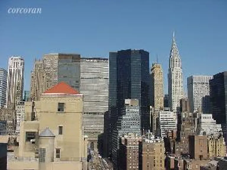 New York City Real Estate | View 10 Park Avenue, 24J | room 1 | View 2