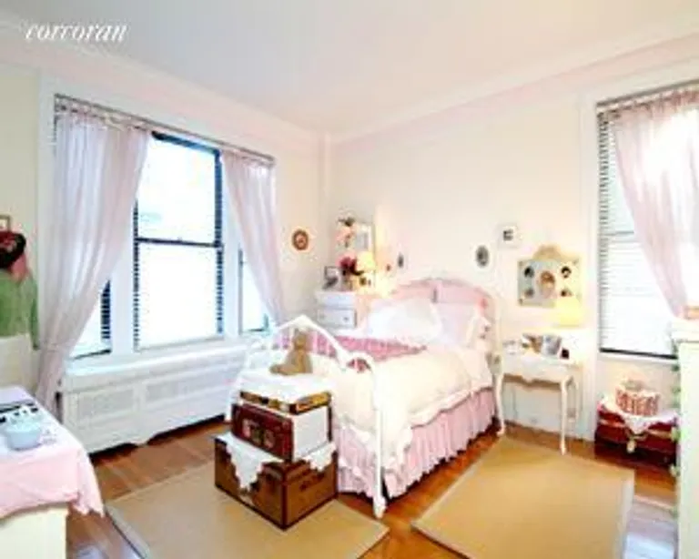 New York City Real Estate | View 525 Park Avenue, 10D | room 2 | View 3