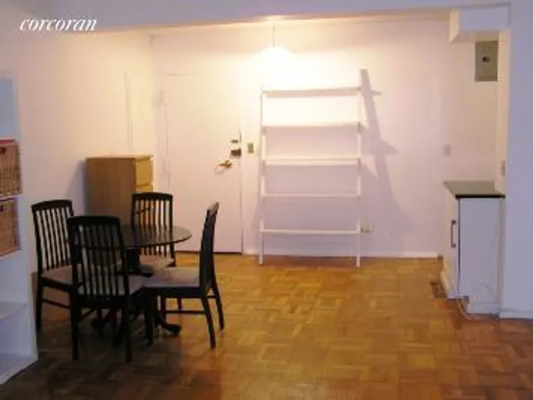 New York City Real Estate | View 305 East 72Nd Street, 11D | room 3 | View 4