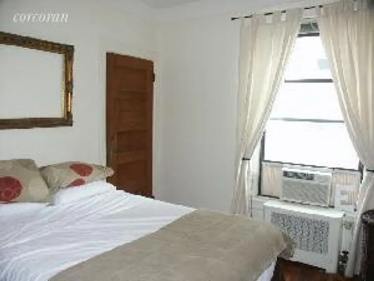 New York City Real Estate | View 26 West 97th Street, 5B | room 2 | View 3