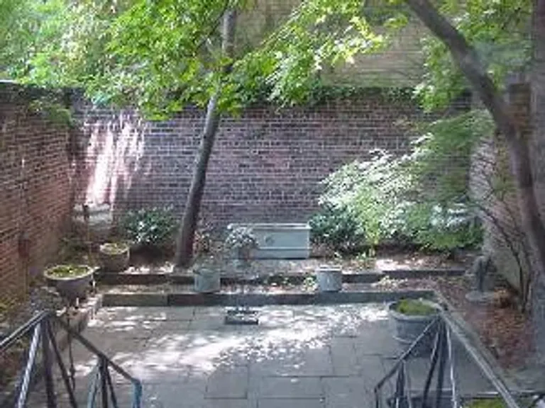New York City Real Estate | View 171 East 62nd Street | room 1 | View 2