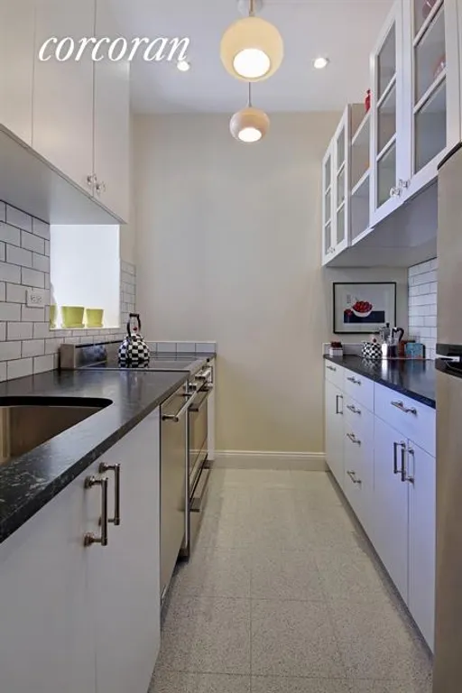 New York City Real Estate | View 23 East 10th Street, 902 | Kitchen | View 2