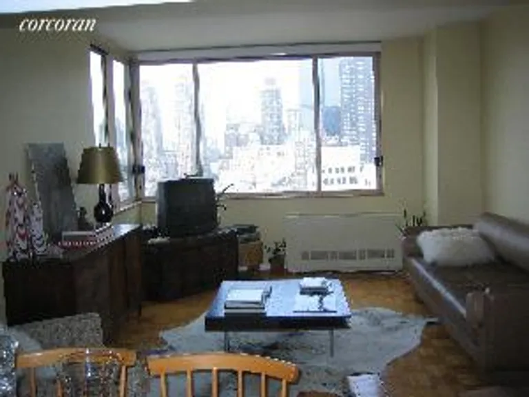 New York City Real Estate | View 350 West 50th Street, 25G | 1 Bed, 1 Bath | View 1