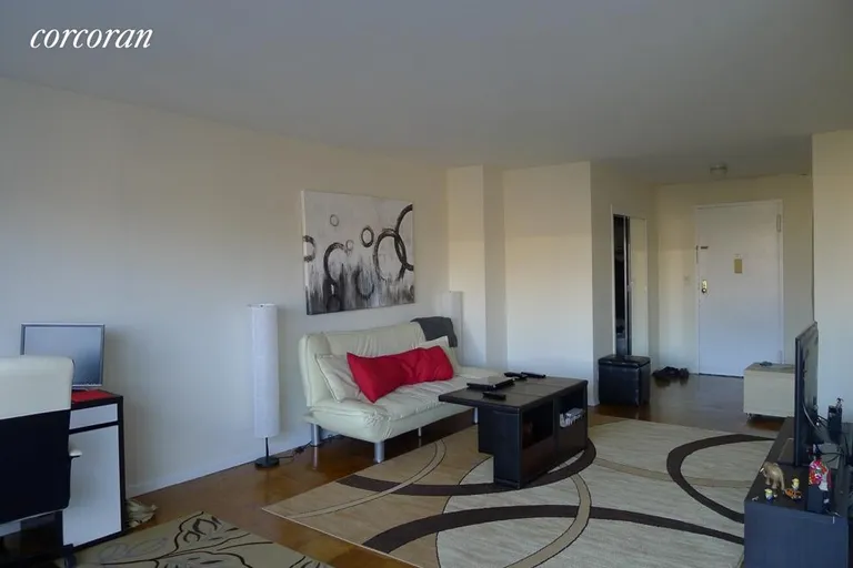 New York City Real Estate | View 392 Central Park West, 17G | Spacious Living Area | View 2