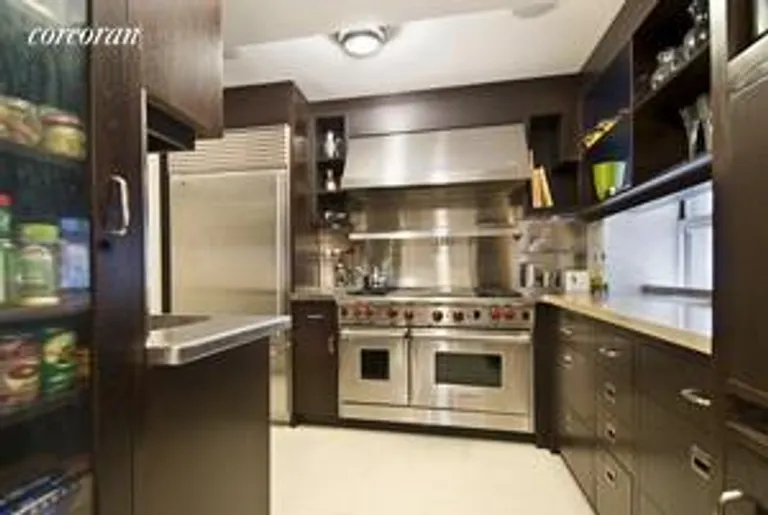 New York City Real Estate | View 111 East 88th Street, 5B | Chef's Gourmet Kitchen! | View 4