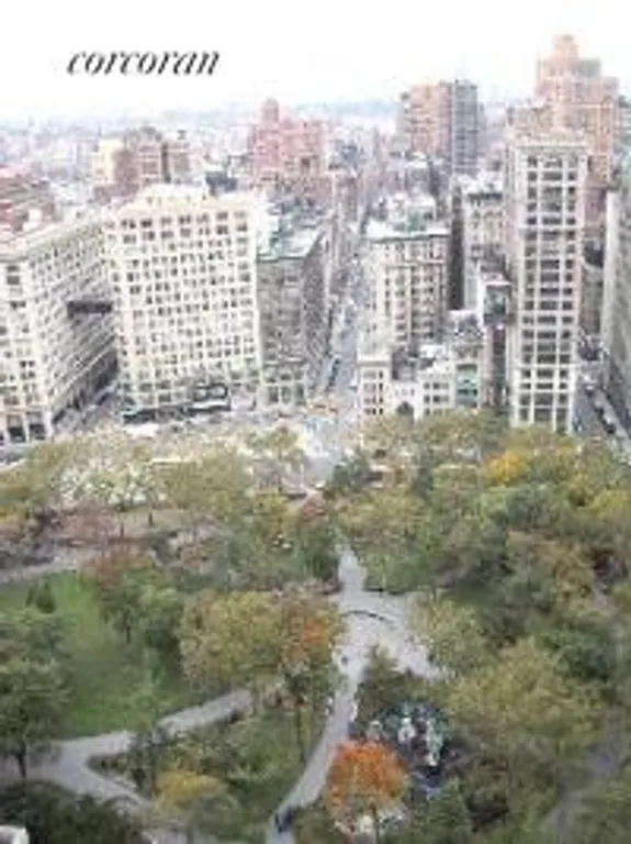New York City Real Estate | View 45 East 25th Street, 30A | room 3 | View 4