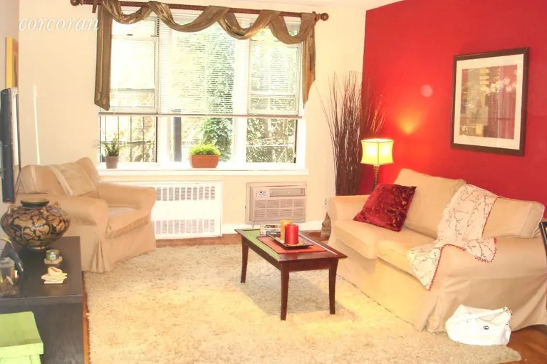 New York City Real Estate | View 311 East 75th Street, 2K | room 2 | View 3