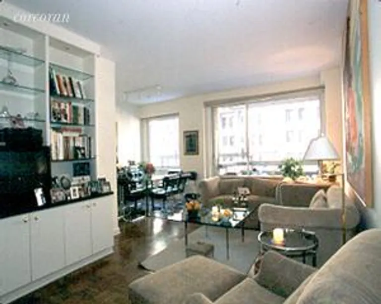 New York City Real Estate | View 45 East 89th Street, 5D | 2 Beds, 2 Baths | View 1