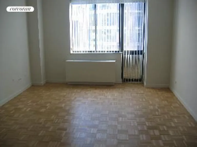 New York City Real Estate | View 255 East 49th Street, 21D | room 4 | View 5