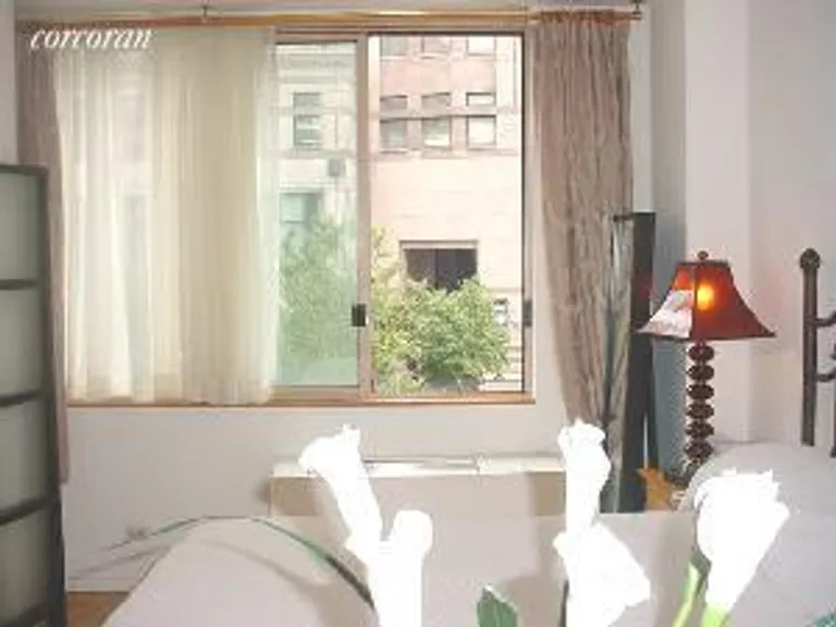 New York City Real Estate | View 350 West 50th Street, 3P | room 9 | View 10