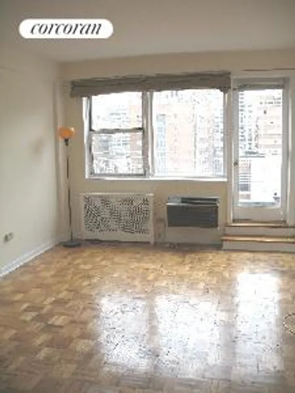New York City Real Estate | View 404 East 66th Street, PHB | room 5 | View 6