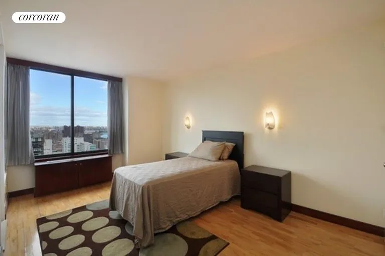 New York City Real Estate | View 300 East 93rd Street, 34C | Enjoy an over-sized Bedroom with 2 walk-in closets | View 5