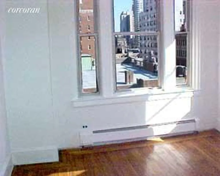 New York City Real Estate | View 1065 Lexington Avenue, 9D | room 2 | View 3
