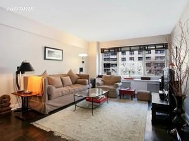 New York City Real Estate | View 40 East 9th Street, 3H | 1 Bed, 1 Bath | View 1