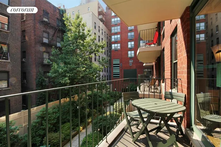 New York City Real Estate | View 2250 Broadway, 3L | Balcony | View 4