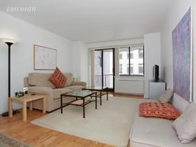 New York City Real Estate | View 45 East 25th Street, 10D | room 1 | View 2
