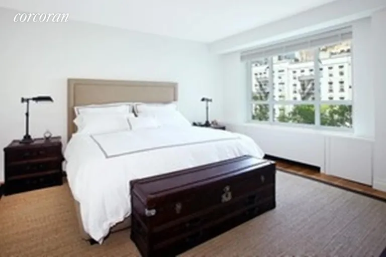 New York City Real Estate | View 200 East 66th Street, C501 | MBR with abundance of closets | View 2