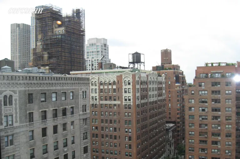 New York City Real Estate | View 253 West 73rd Street, 13E | room 4 | View 5