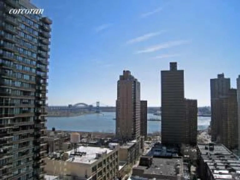 New York City Real Estate | View 245 East 93rd Street, 19J | 2 Beds, 2 Baths | View 1