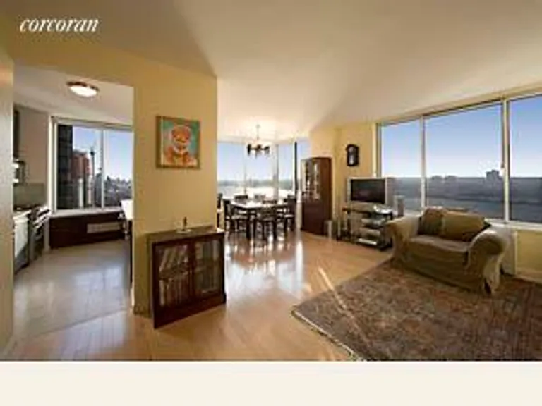 New York City Real Estate | View 200 Riverside Boulevard, 31A | room 1 | View 2