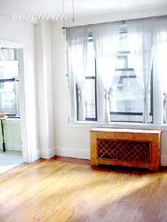 New York City Real Estate | View 150 East 93rd Street, 5C | room 1 | View 2