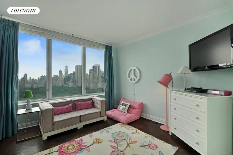 New York City Real Estate | View 15 West 63rd Street, 26A | room 5 | View 6