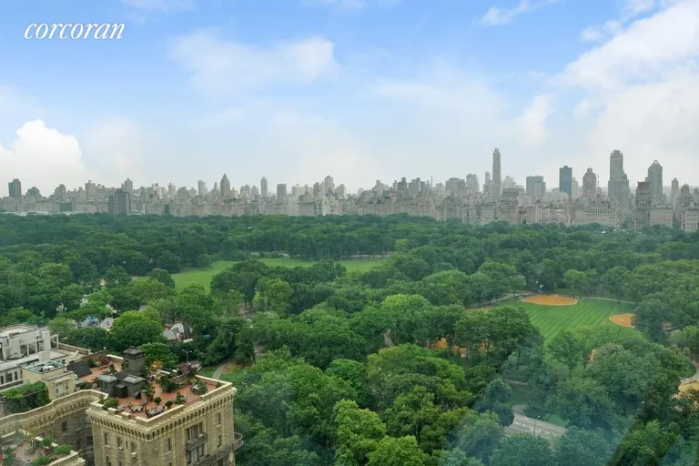 New York City Real Estate | View 15 West 63rd Street, 26A | room 1 | View 2