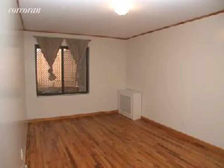 New York City Real Estate | View 214 East 17th Street, 1 | room 1 | View 3